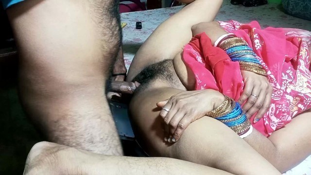 रास्ते में मुलाकात हुई लडकी को घर बुलाकर चुदाई Bengali Girl come Home and Fucked