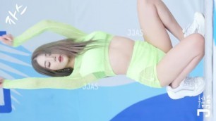 Hot Horny Sexy Dance Kpop Girlband Asian Teen Twerk Fancam S16 - Bomi