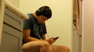 Younger Stepbro Jerking off in the Bathroom