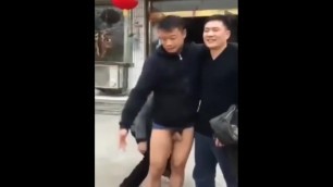 Chinese Straight Guy Cock Exposur in Street/funny Video