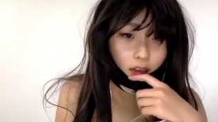 Cute Asian Teen Camgirl with Small Tits Moyyango