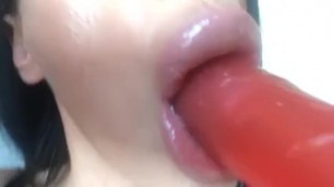 BBC Sucking Lips