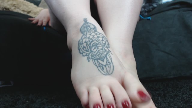 DAYTONA HALE! Sexy BBW Feet