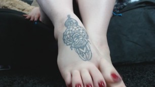 DAYTONA HALE! Sexy BBW Feet